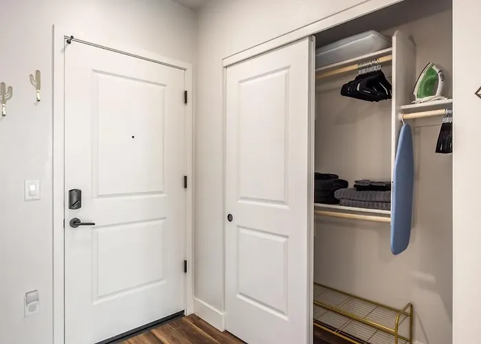 Escape To Town Golden Dream Apartment Tempe